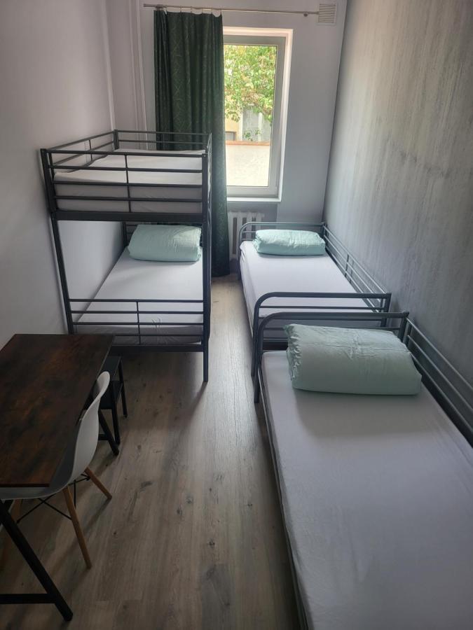 Rooms4rest Wiertnicza - Private For Tourists - Atr Consulting Sp, Z O,o, Hostal *