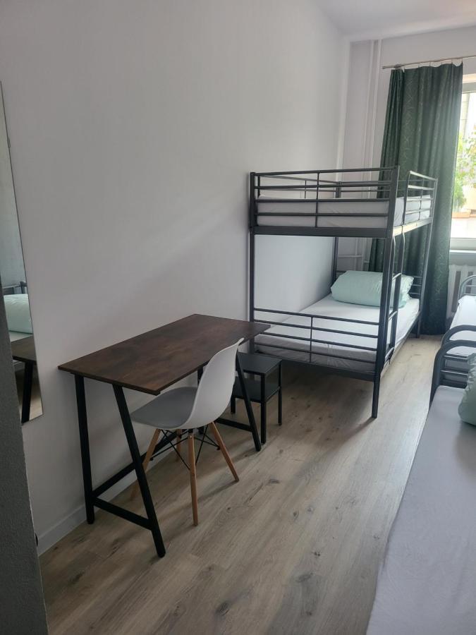 Rooms4rest Wiertnicza - Private For Tourists - Atr Consulting Sp, Z O,o, Varsovia